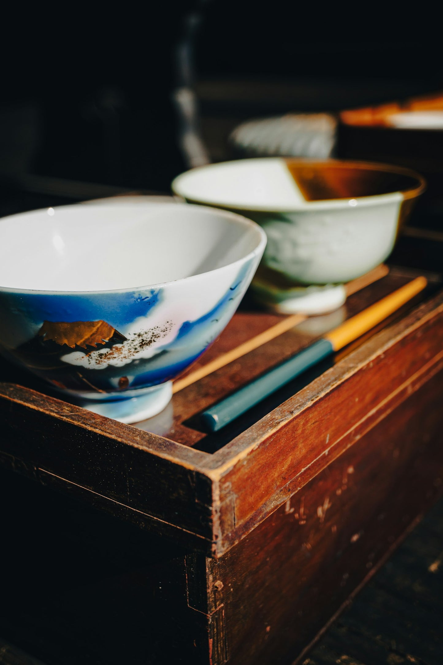 Japanese Tableware Pair Set — Handmade Ceramic Bowls & Chopsticks Gift Set from Japan